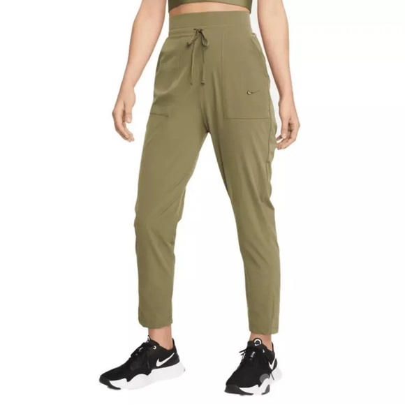 Nike Bliss Luxe 7/8 Training Pants Olive Army Green CU4603-222 Women Size Medium - Picture 1 of 15